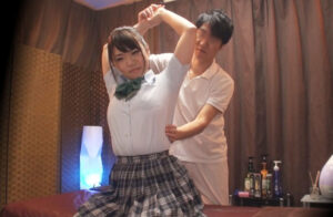 「イク、イクッ！イクゥゥゥ！！」純情乙女の想いが踏みにじられる！エロ施術に悶える生娘は、ひとりの女になり快楽堕ち！