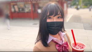 10代の美少女と生ハメSEX！口の形がぴったりでフェラが最高！妊娠覚悟の騎乗位杭打ちピストンでチンポバカになるほど射精！