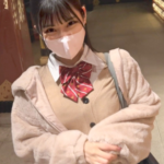 笑顔が可愛すぎる無邪気な美少女女子高生がホテルで生ハメセックス！制服のまま感じまくるウブな姿がエロ可愛すぎる！！