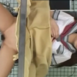 美少女女子校生が産婦人科のおじいちゃん先生にセクハラレイプされる！生ハメ中出しセックスで本能的に感じちゃう！！