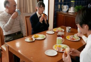 姫野ことめ　美少女女子校生がクズオヤジに受験当日生ハメレイプされてしまう…心身共にズタボロにされながらも逝かされる地獄…