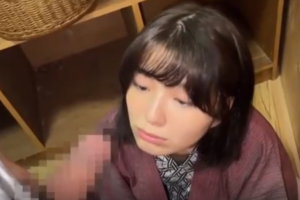 倉本すみれ　町内会の温泉旅行で美少女女子校生がキモ親父たちに犯されまくる…ウブな身体に汚いチンポ押し当てられイラマ調教…