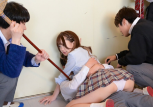 【M男】いじめられていたボクを助けてくれる優しい女の子だけど、そんな優しい彼女に俺は勃起してしまい…抜いてもらっちゃった